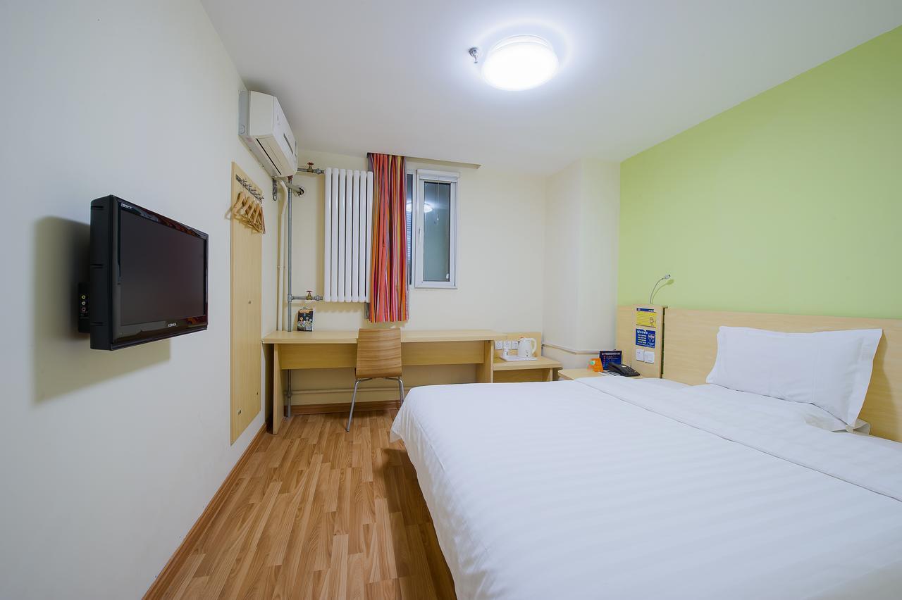 7Days Inn Guangzhou South Railway Station Huijiang Subway Station 외부 사진